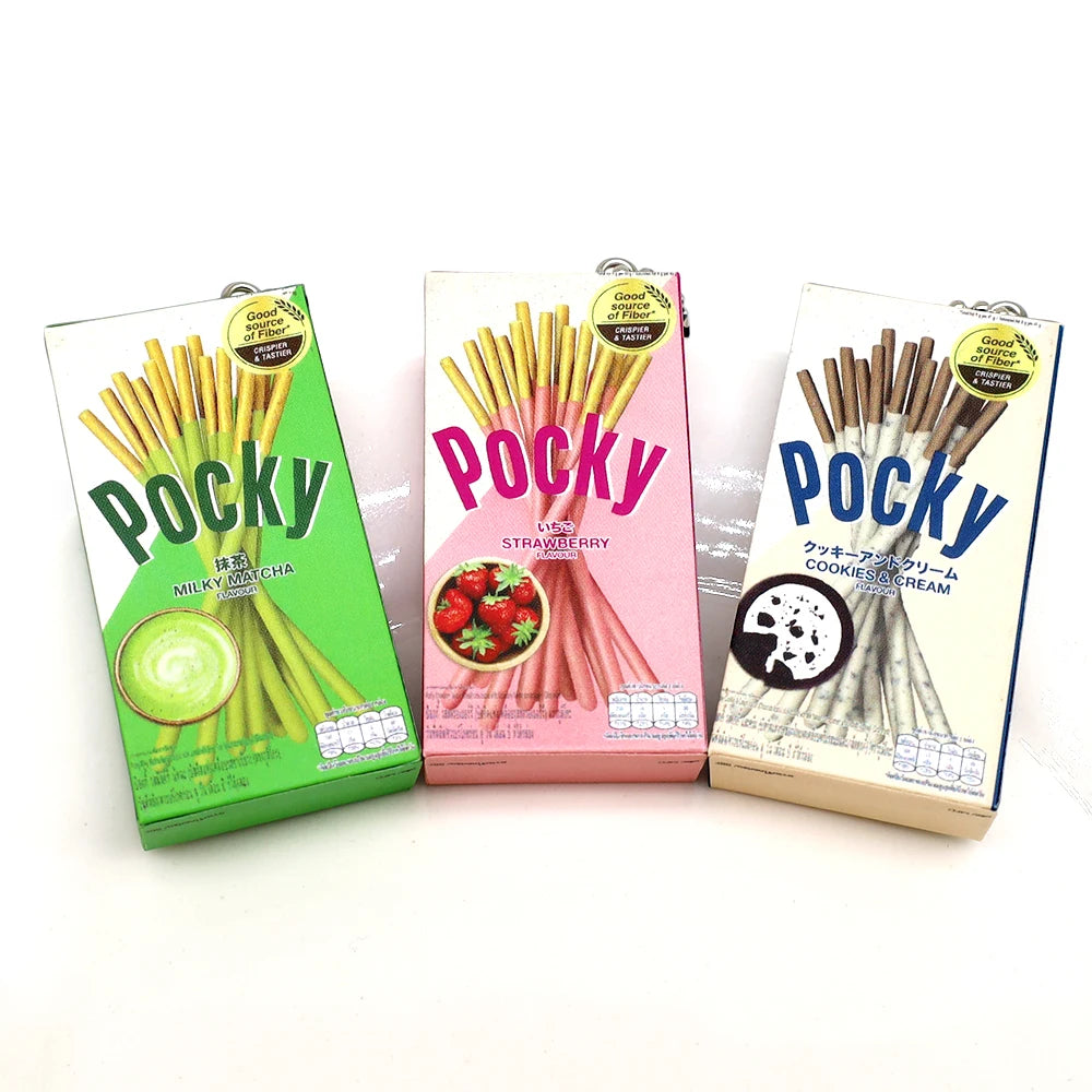 🍓 Kawaii Japanese Biscuit Box Keychain – Cute Mini Snack Box Bag Charm
